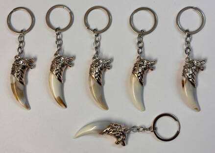 Přívěsek kov zub - cena 24,90 bez DPH